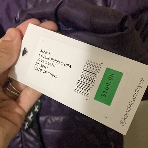 NWT Kendall & Kylie Two Tone Puffer Jacket women’s Large - Picture 8 of 13
